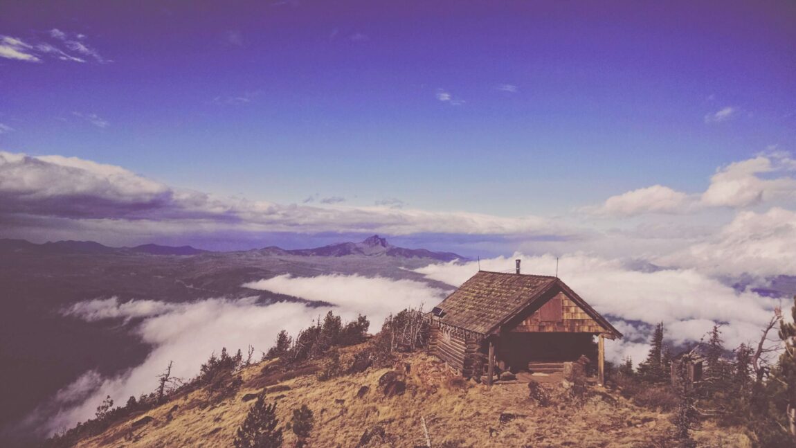 HuetteInBergen-unsplash-scaled.jpg