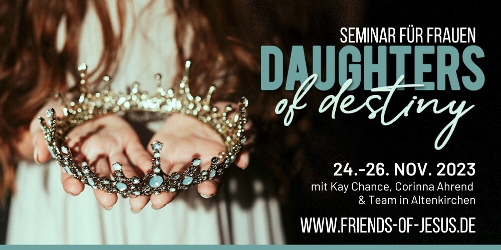 24.-26.-Nov.-2023-Seminar-fuer-Frauen-mit-Kay-Chance-Corinna-Ahrend-Team.jpg